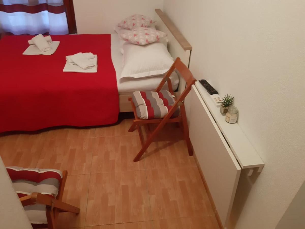 Apartments Knezic Igrane Eksteriør bilde