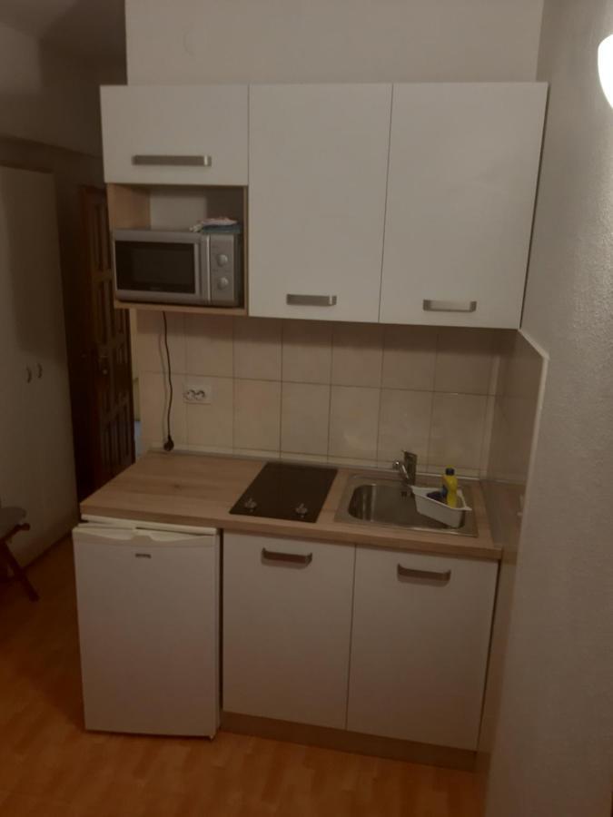 Apartments Knezic Igrane Eksteriør bilde