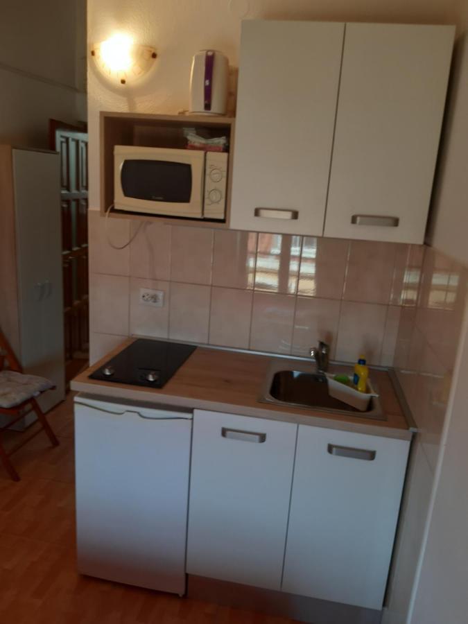 Apartments Knezic Igrane Eksteriør bilde