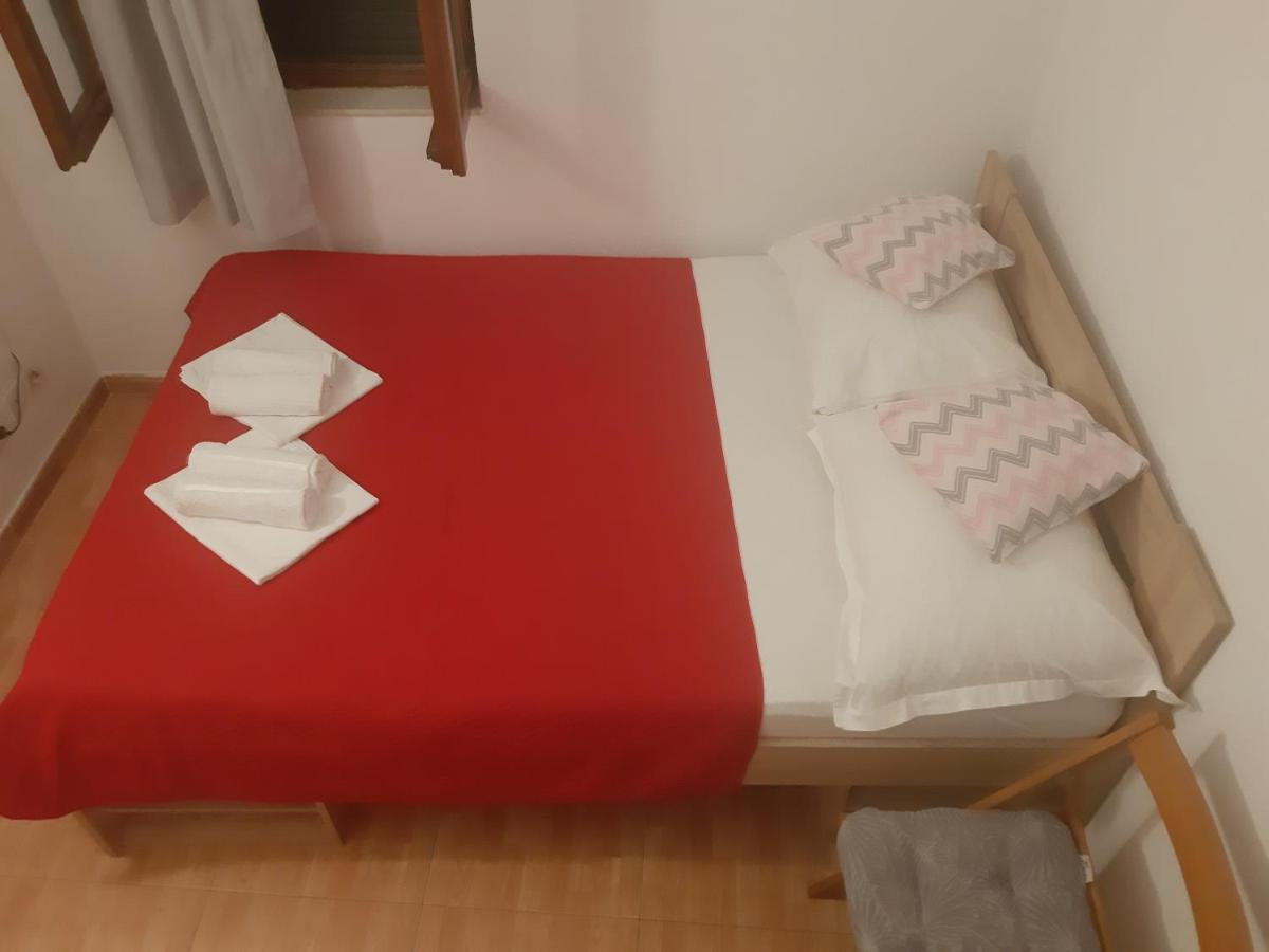 Apartments Knezic Igrane Eksteriør bilde